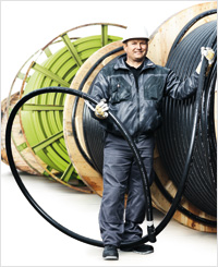 Edgar Zwatz, A1 Techniker Glasfaserausbau. Edgar Zwatz, A1 Techniker Glasfaserausbau.